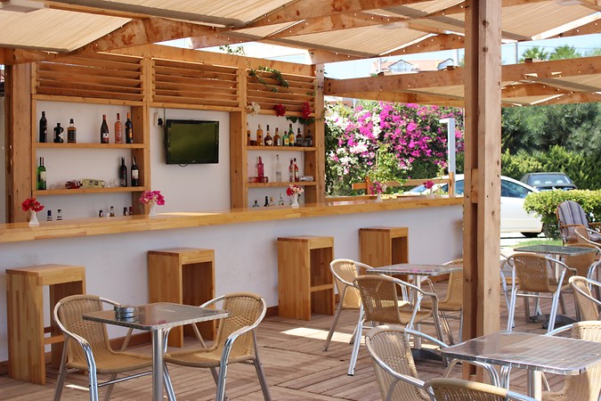 Cafe